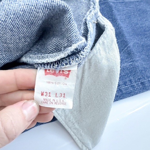 Vintage 90's Levi's 501 Straight Slim High Waist Well Worn Jean - 31 x 26.5 - Picture 8 of 11